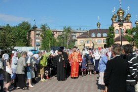 День памяти святого великомученика Георгия Победоносца в Алчевске
