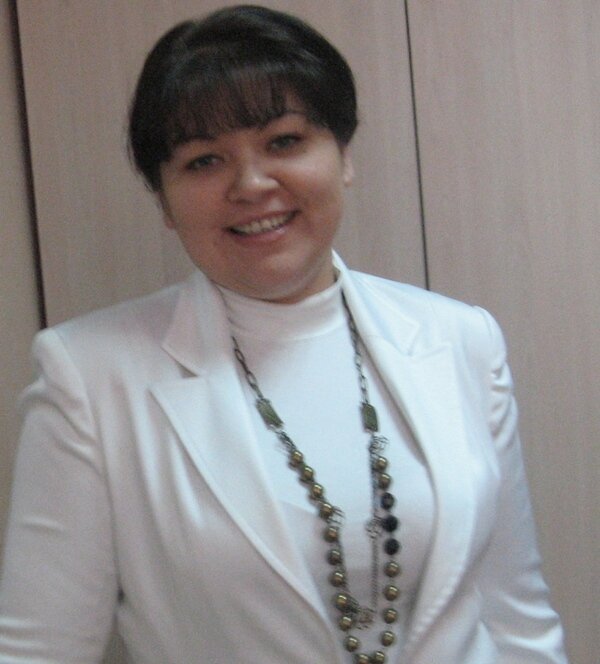 Анастасия - директор Алчевской духовной лечебницы